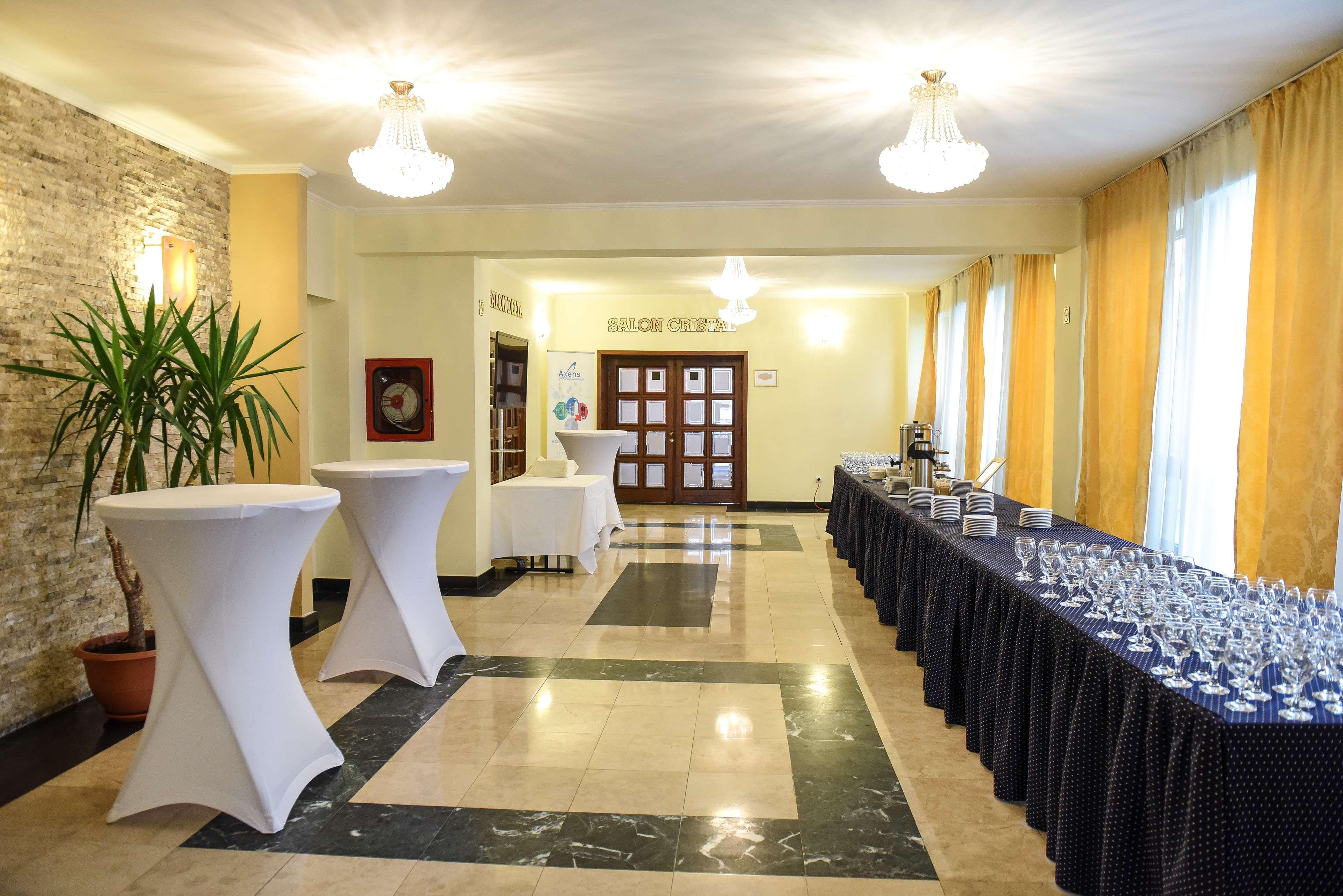 Hotel Central Πλοέστι Εξωτερικό φωτογραφία