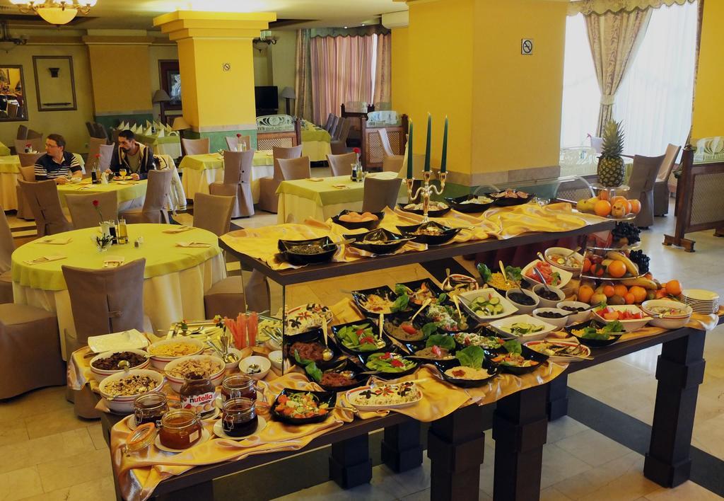 Hotel Central Πλοέστι Εξωτερικό φωτογραφία